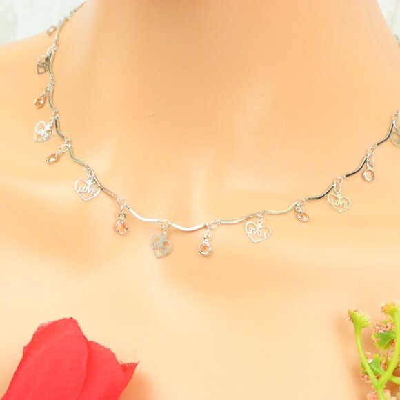 "Minimalist & Elegant Necklace Chain – Perfect for Women & Girls | UNVRC1003 - Picture 7 of 10